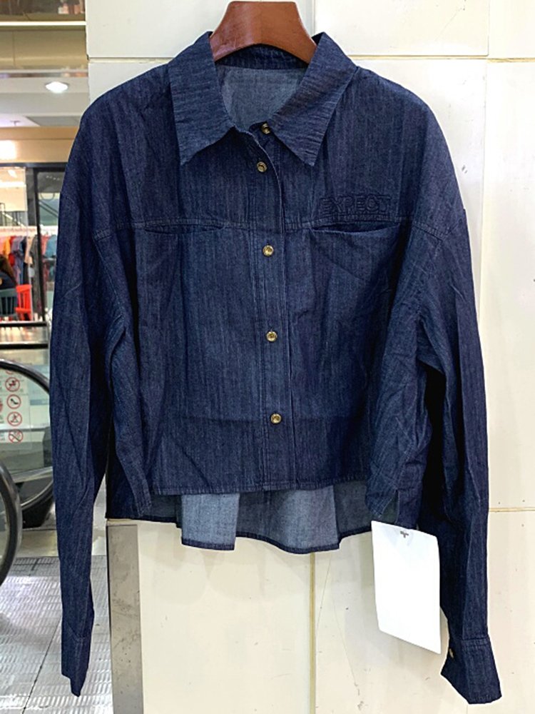 Minimalist style women's casual loose solid color long sleeved short shirt - Image 6