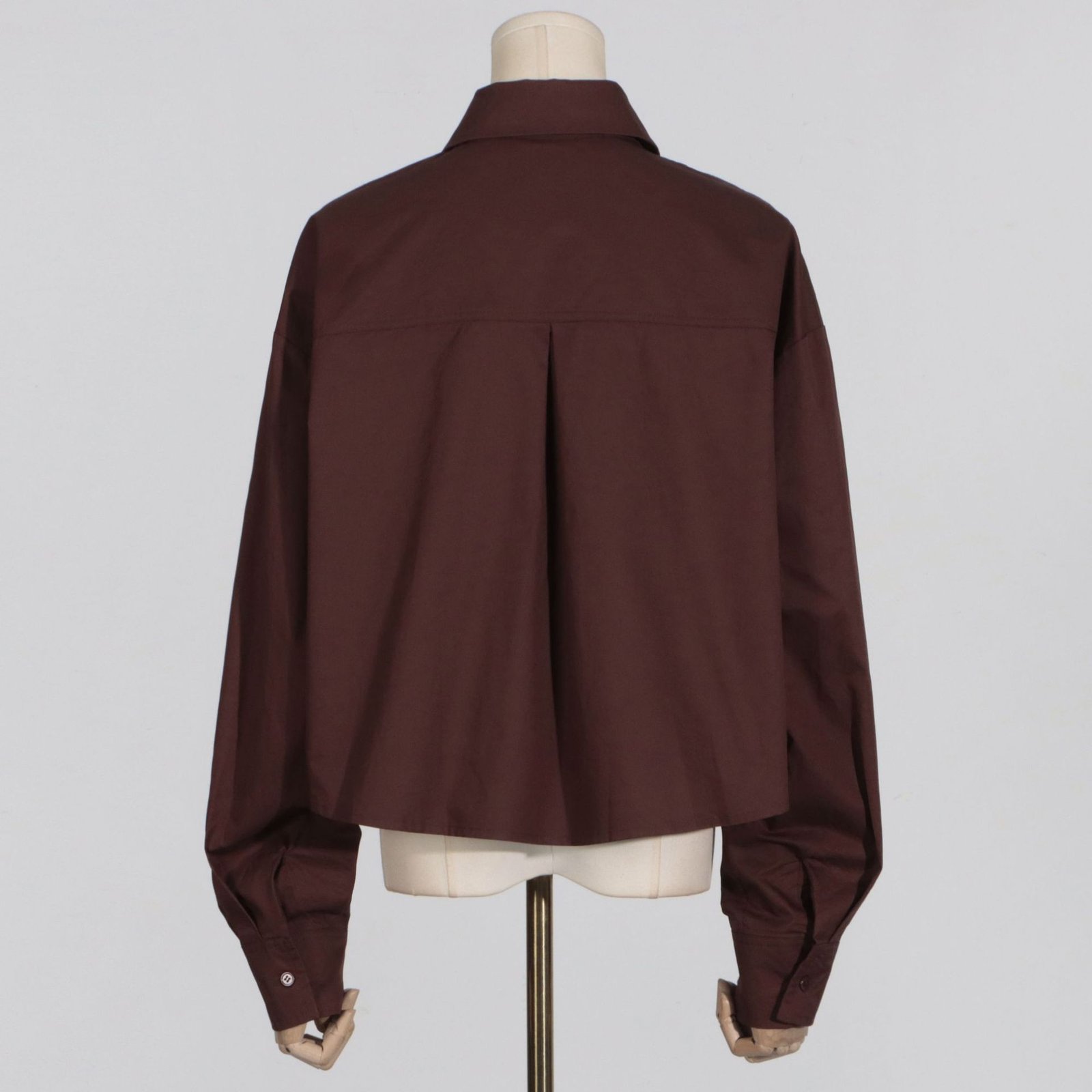 Minimalist style women's casual loose solid color long sleeved short shirt - Image 4